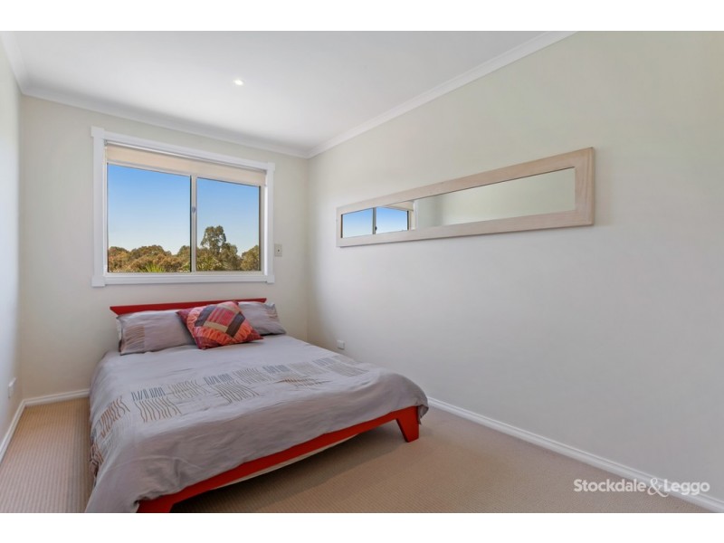 136B Darebin Boulevard, Reservoir VIC 3073