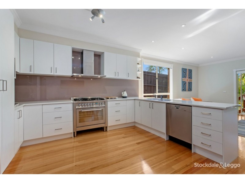 136B Darebin Boulevard, Reservoir VIC 3073