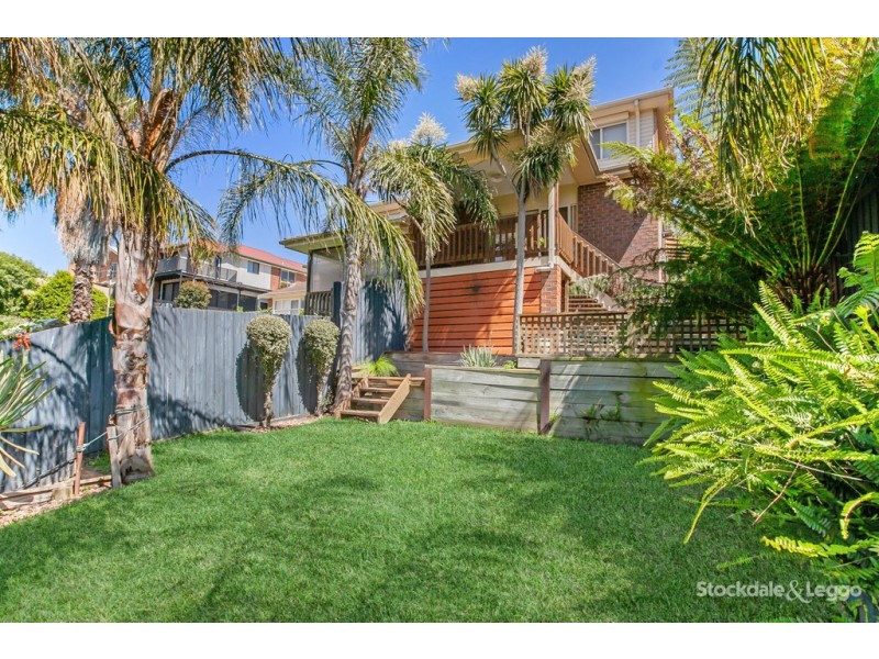 136B Darebin Boulevard, Reservoir VIC 3073