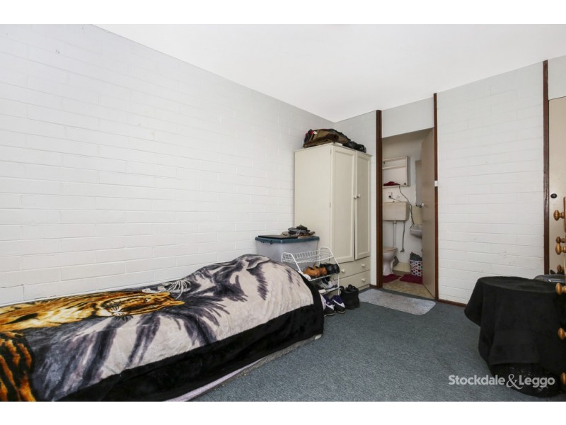 4/194 Purinuan Road, Reservoir VIC 3073