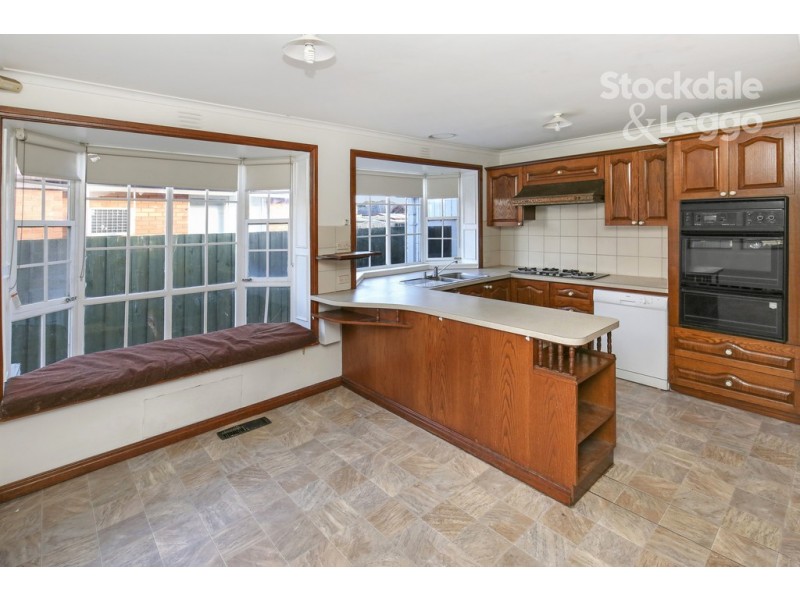 3 St Johns Court, Reservoir VIC 3073