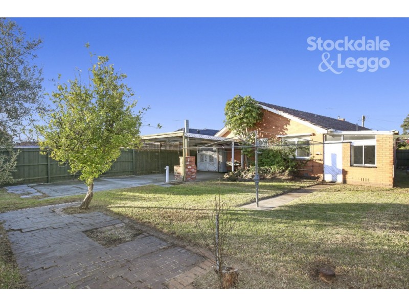3 St Johns Court, Reservoir VIC 3073