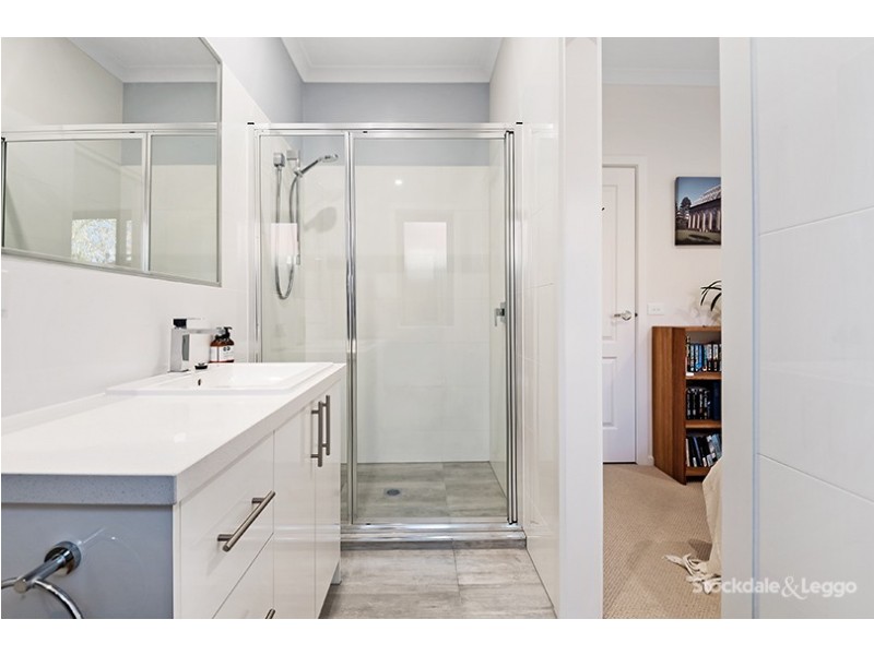 4/9 Hosken Street, Reservoir VIC 3073