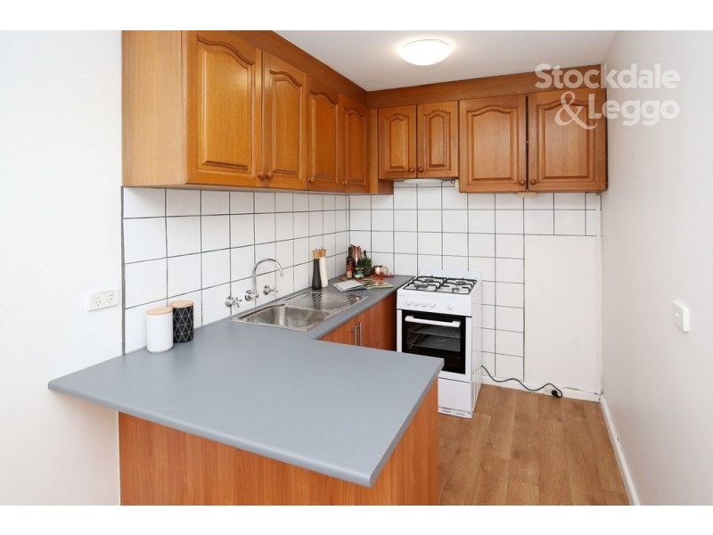 4/74 Kingwilliam Street, Reservoir VIC 3073