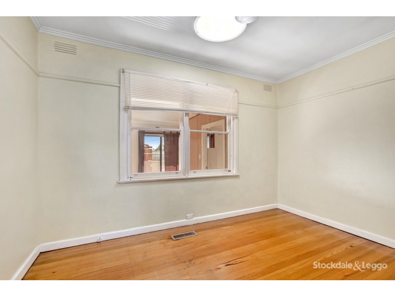 102 Broadway, Reservoir VIC 3073
