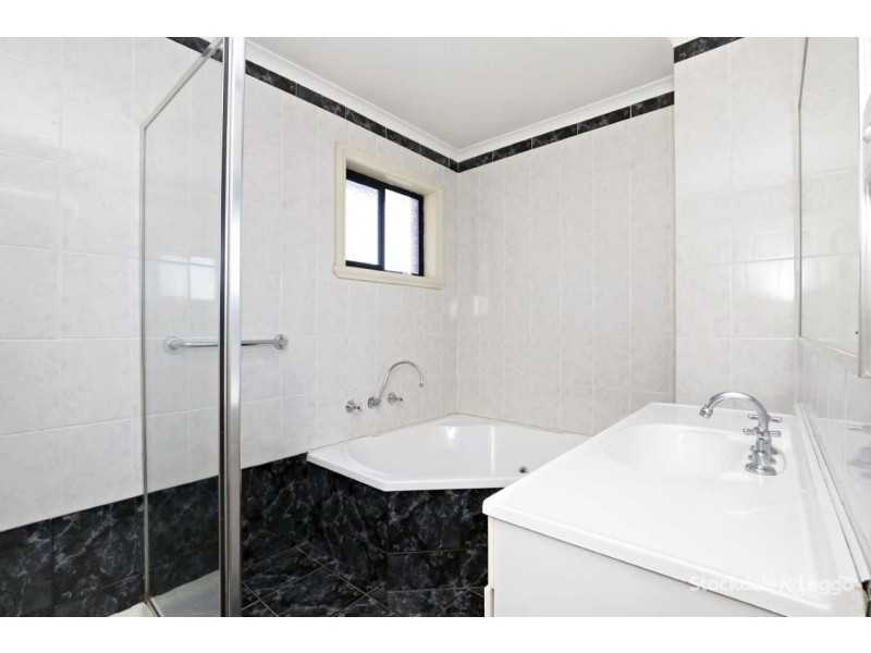 2/29 Stymie Street, Kingsbury VIC 3083