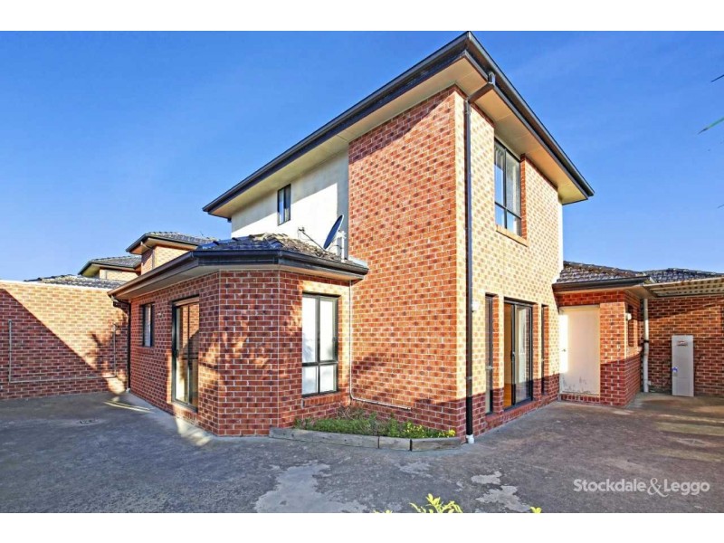 2/29 Stymie Street, Kingsbury VIC 3083