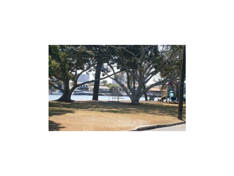 31 River Drive, Surfers Paradise QLD 4217