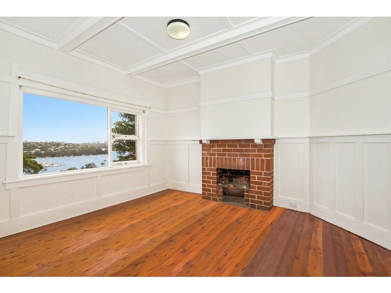 2a Edgecliffe Esp, Seaforth NSW 2092