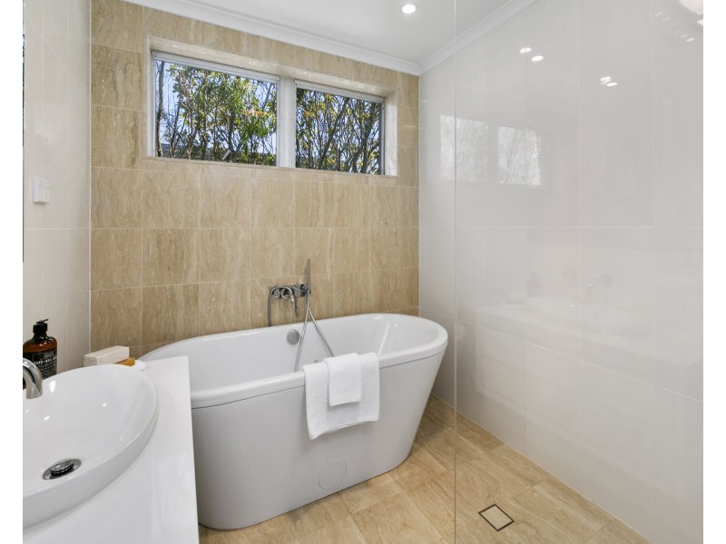 18 Seaforth Crescent, Seaforth NSW 2092