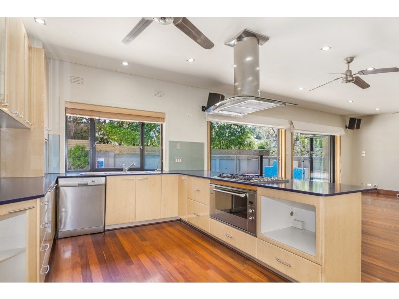 11 Goldsmith Avenue, Killarney Heights NSW 2087