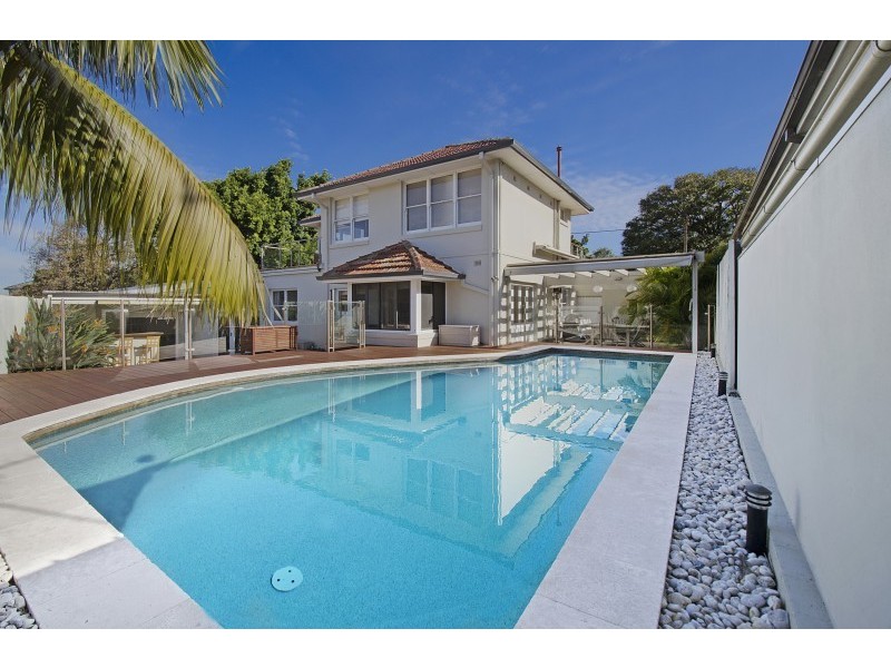 4 Palmerston Place, Seaforth NSW 2092