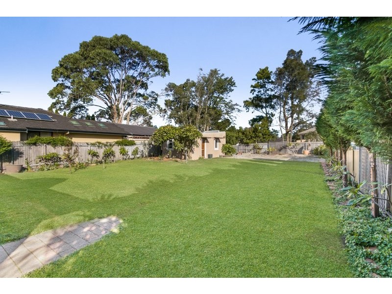 102 Macmillan Street, Seaforth NSW 2092