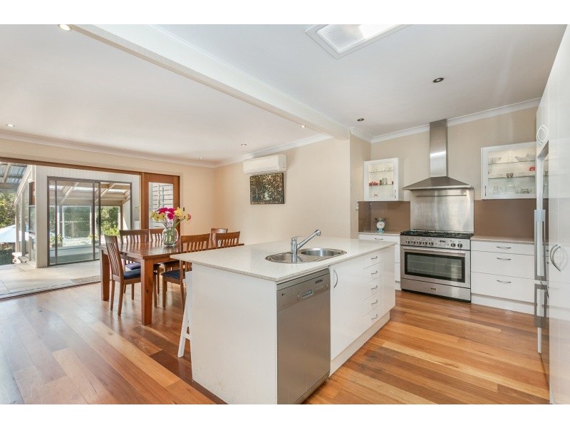 73 Wakehurst Parkway, Seaforth NSW 2092