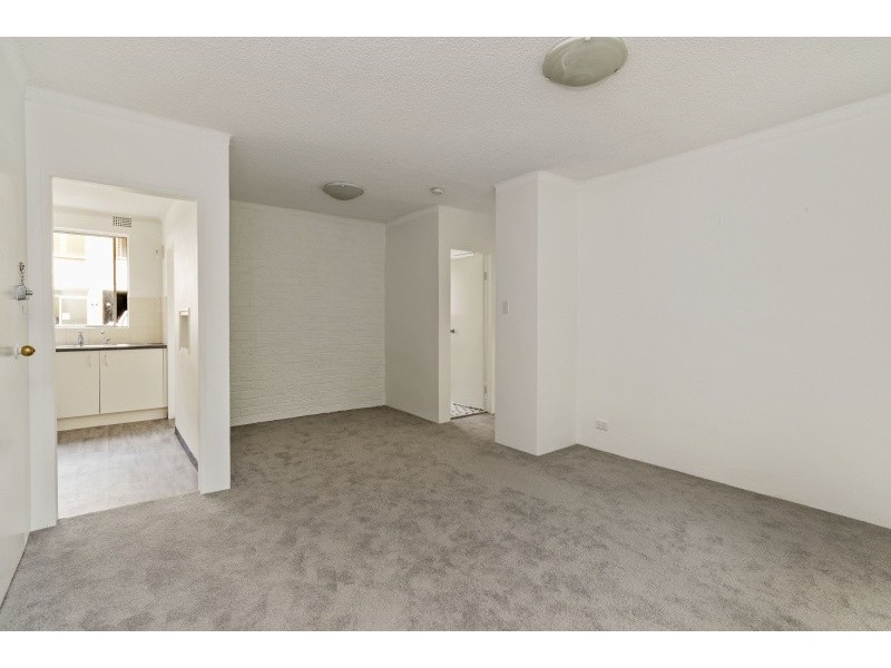 2/33 Stokes Street, Lane Cove NSW 2066