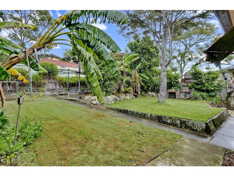 9 Montauban Avenue, Seaforth NSW 2092