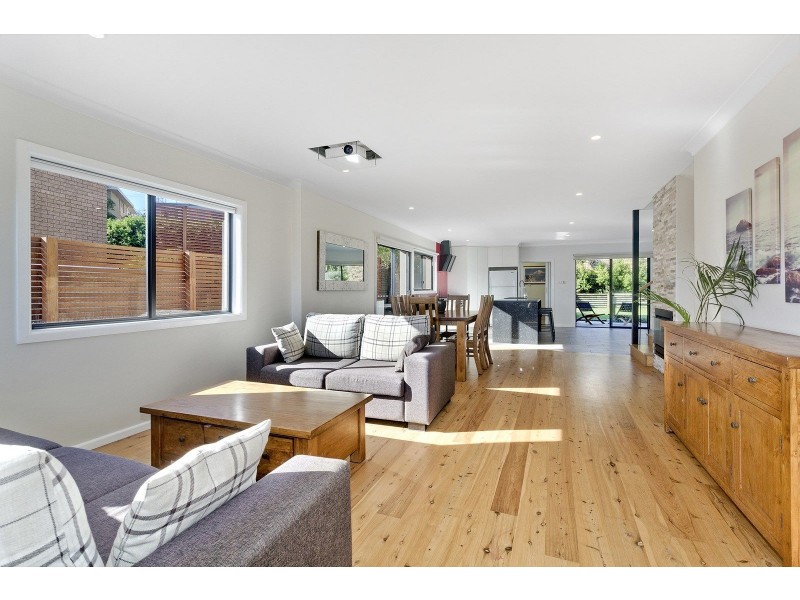 77 Sydney Road, Warriewood NSW 2102