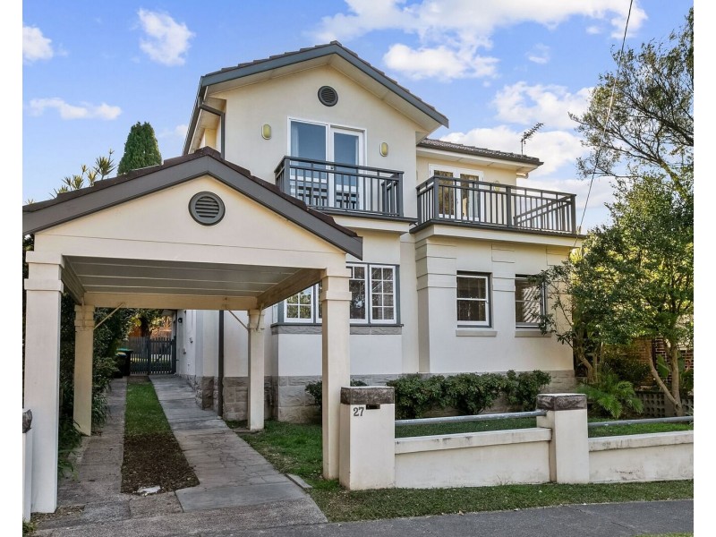 27 Kempbridge Ave, Seaforth NSW 2092