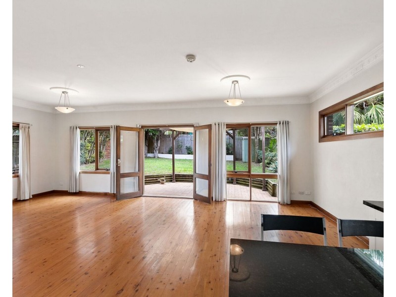 27 Kempbridge Ave, Seaforth NSW 2092