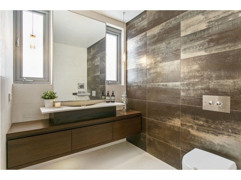 47 Edgecliffe Esplanade, Seaforth NSW 2092