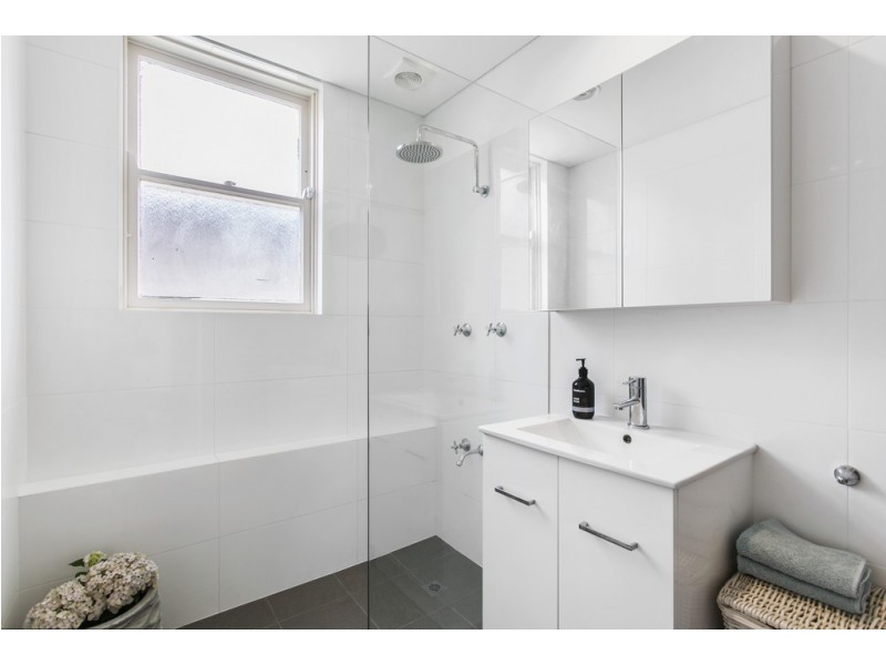 1/169 Ocean St, Narrabeen NSW 2101