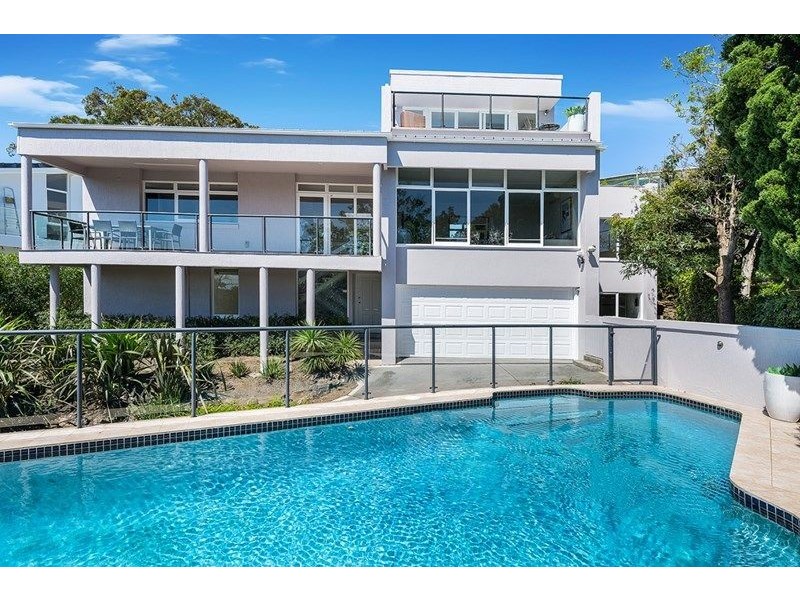 12 Cutler Road, Clontarf NSW 2093