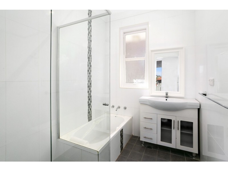 2/18 Ethel Street, Balgowlah NSW 2093