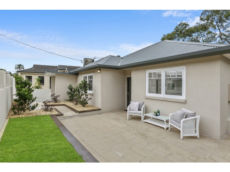 37 Smith Avenue, Allambie Heights NSW 2100