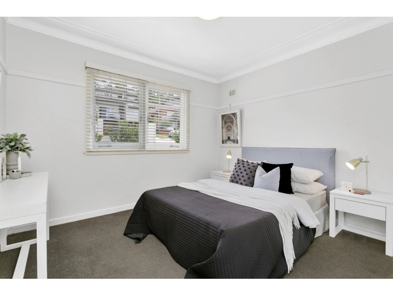 37 Smith Avenue, Allambie Heights NSW 2100