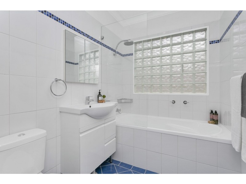 37 Smith Avenue, Allambie Heights NSW 2100