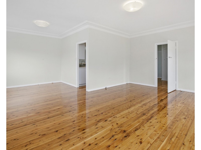 9 Tyrone Avenue, Forestville NSW 2087