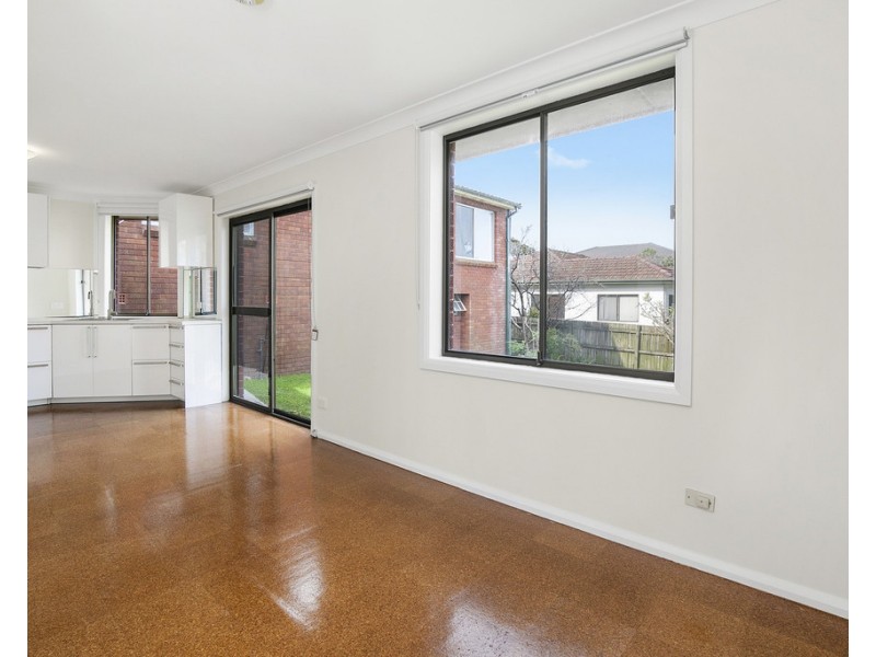 9 Tyrone Avenue, Forestville NSW 2087