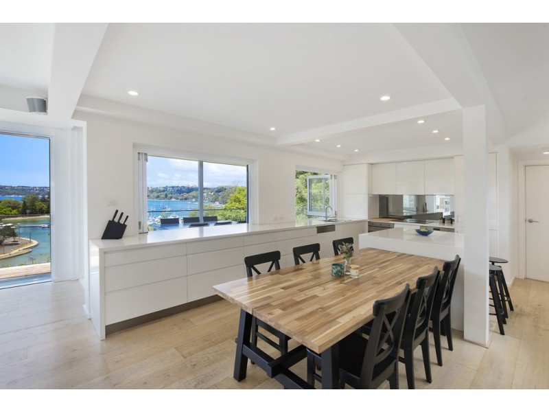 69 Peronne Avenue, Clontarf NSW 2093