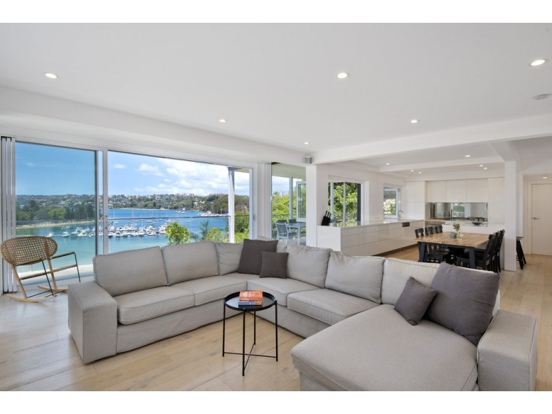 69 Peronne Avenue, Clontarf NSW 2093