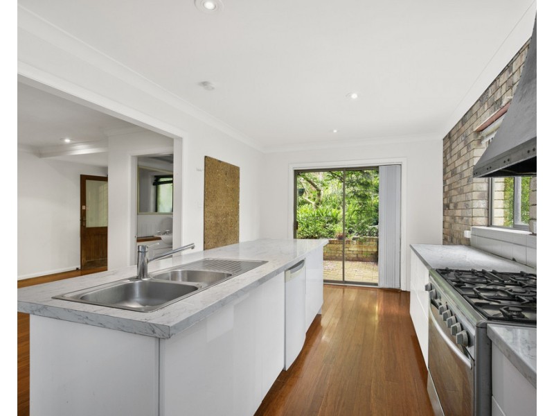 11 Maybrook Avenue, Cromer NSW 2099