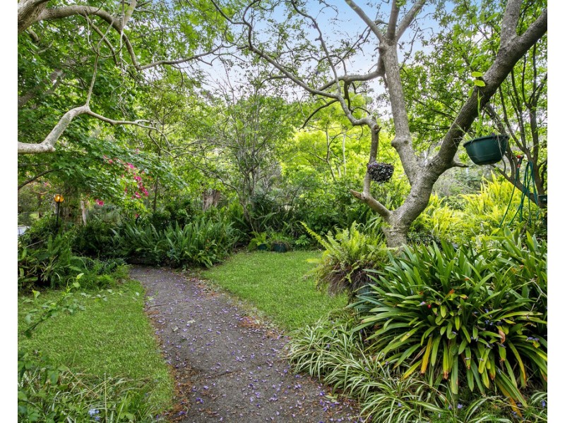 11 Maybrook Avenue, Cromer NSW 2099