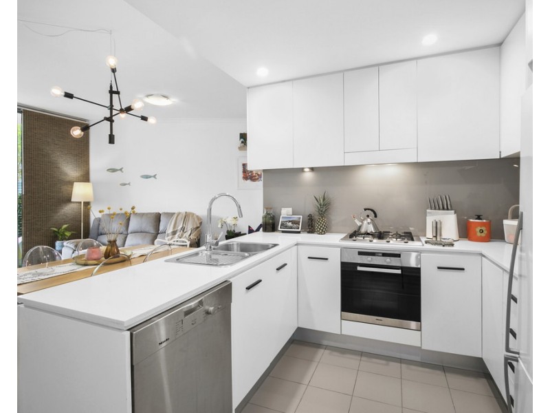 2108/10 Sturdee Parade, Dee Why NSW 2099