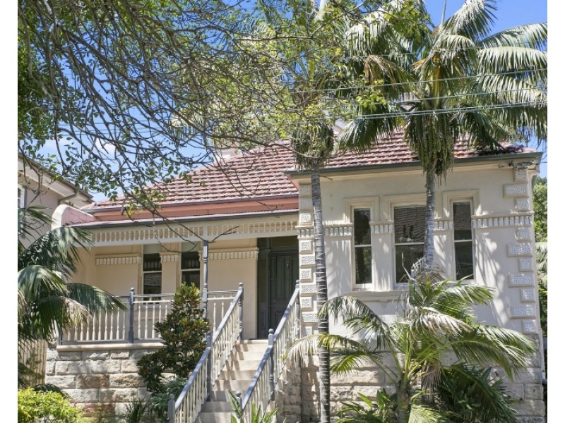 7 Cove Ave, Manly NSW 2095