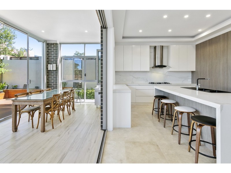 85 Ellery Parade, Seaforth NSW 2092