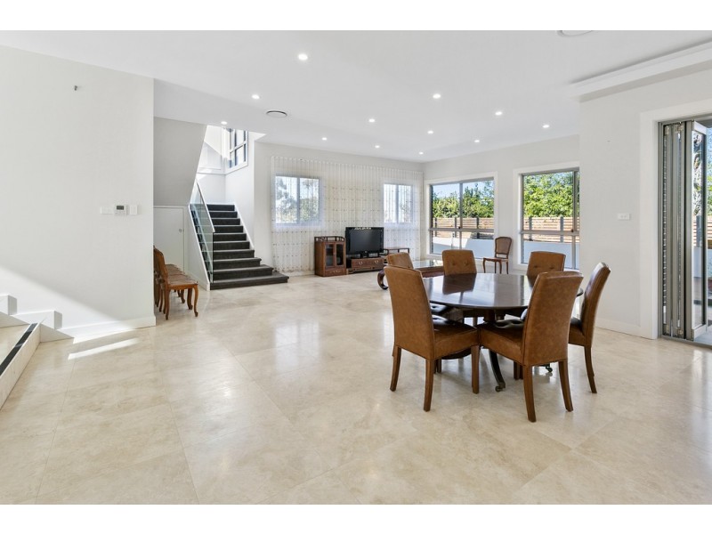 85 Ellery Parade, Seaforth NSW 2092