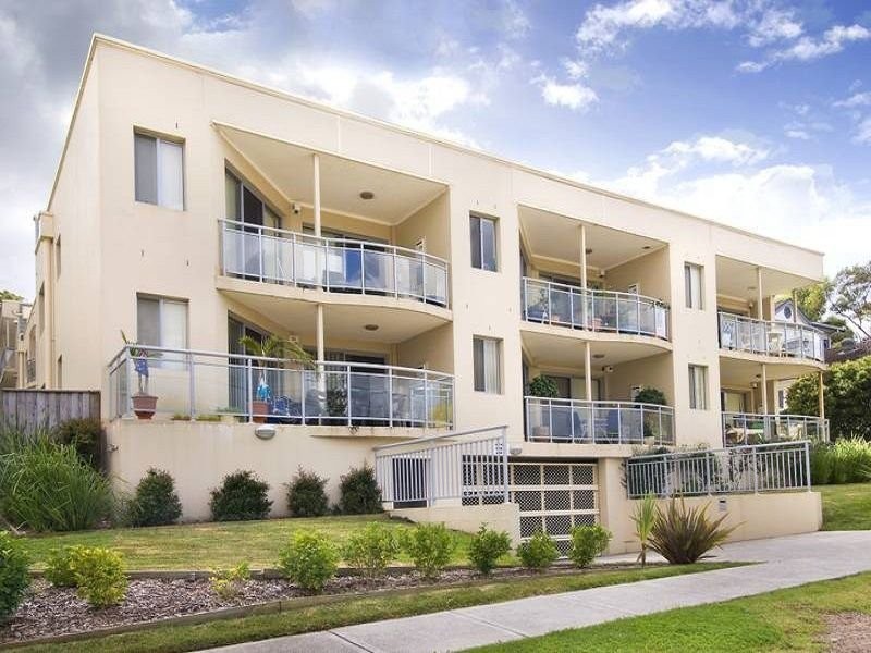 16/8 Shackel Avenue, Brookvale NSW 2100