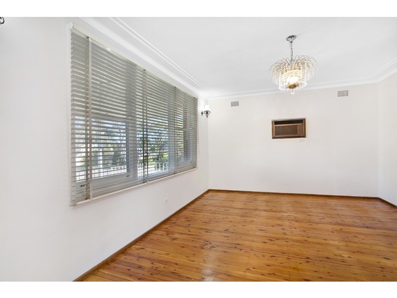 1a Castle Crescent, Belrose NSW 2085