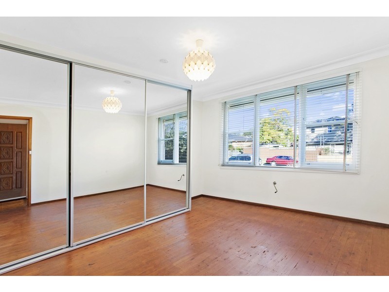 1a Castle Crescent, Belrose NSW 2085