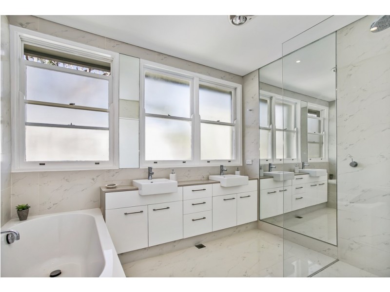 13 Barrabooka Street, Clontarf NSW 2093