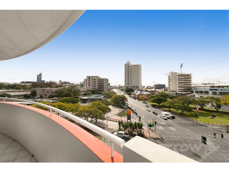 125/803 Stanley Street, Woolloongabba QLD 4102