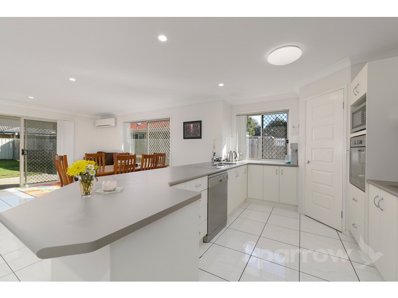 31 Wirra Circuit, Wynnum West QLD 4178
