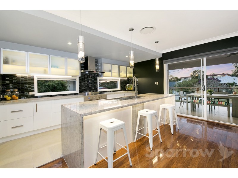 3 Dante Drive, Seven Hills QLD 4170