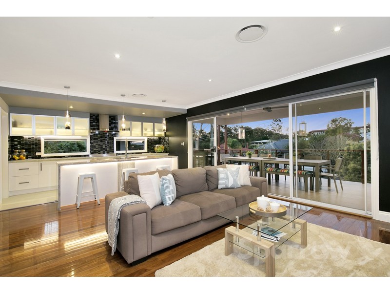 3 Dante Drive, Seven Hills QLD 4170