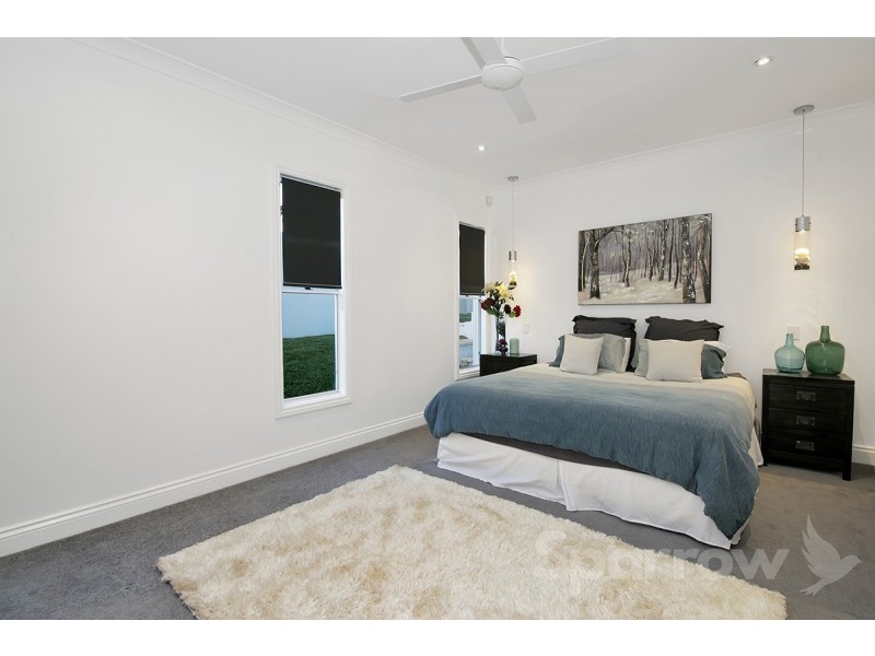 3 Dante Drive, Seven Hills QLD 4170