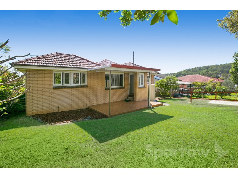 71 Mayfield Road, Moorooka QLD 4105